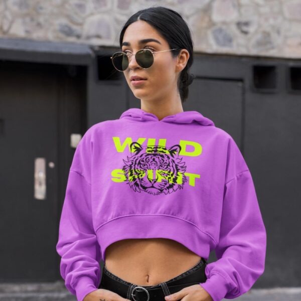 Buzo morado corto